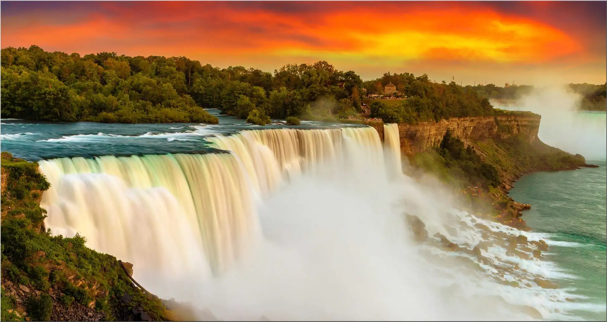 Die Niagarafälle Im Abendlicht