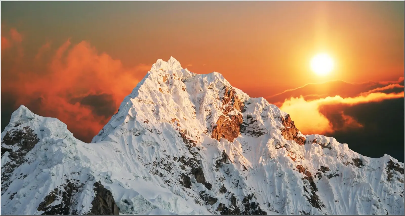 Tolle xxl Postkarte mit Berglandschaft mit Schnee und Sonne Tolle xxl Postkarte mit Berglandschaft mit Schnee